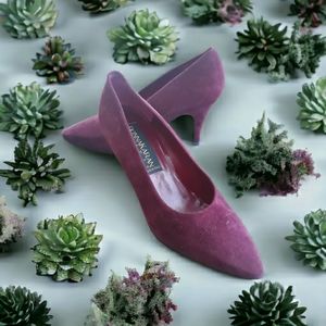 Donna Karan Size 5 1/2 Purple Suede